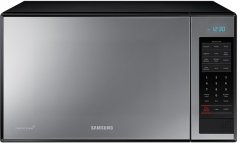 The Samsung MG14H3020CM, by Samsung