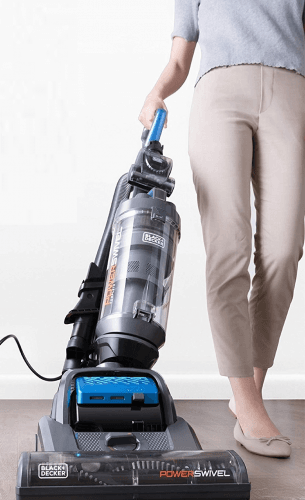 Picture 3 of the BLACK and DECKER POWERSWIVEL Vacuum Cleaner.