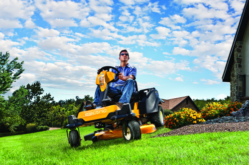 Picture 1 of the Cub Cadet RZT S Zero 42.