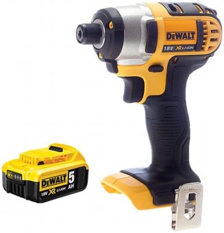 The DeWALT DCF885N XR, by DeWALT