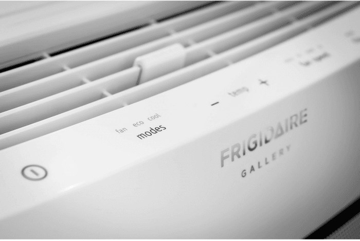Picture 1 of the Frigidaire FGRC1244T1.