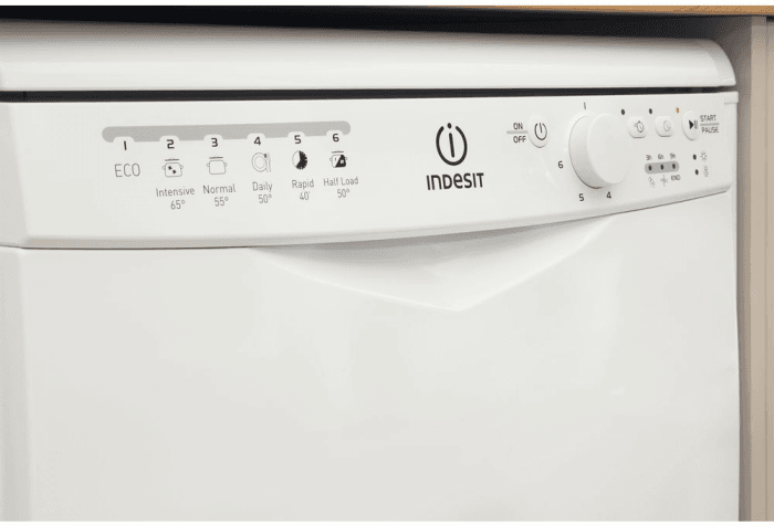 Picture 2 of the Indesit DFG26B1.