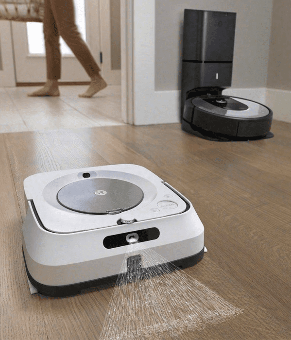Picture 4 of the iRobot Roomba i6+.