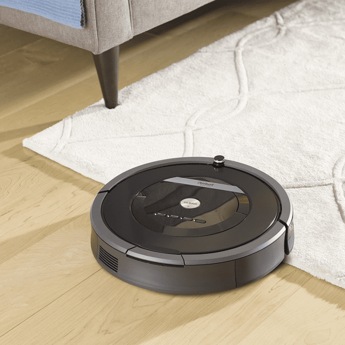 Picture 1 of the iRobot Roomba 801.