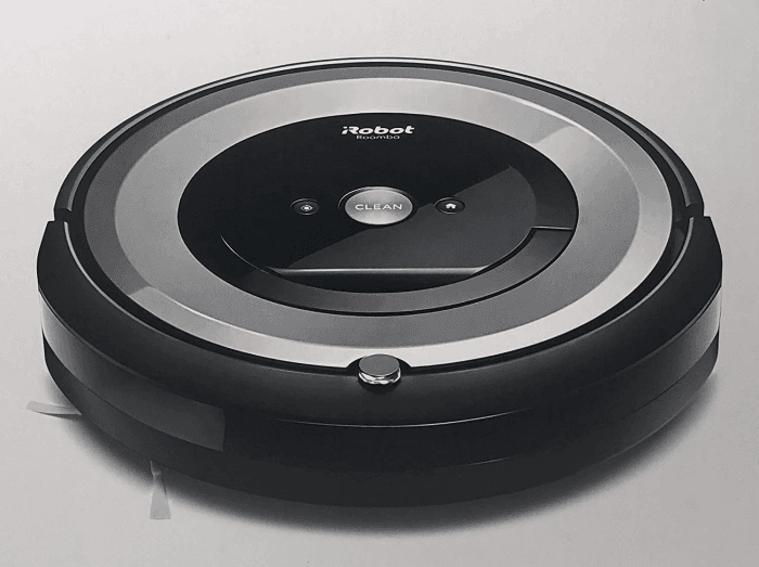 Picture 3 of the iRobot Roomba e5.