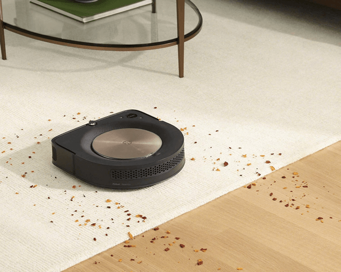 Picture 3 of the iRobot Roomba s9+.