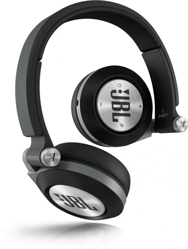 Picture 1 of the JBL E40BT.