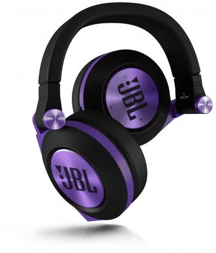 Picture 2 of the JBL E50BT.