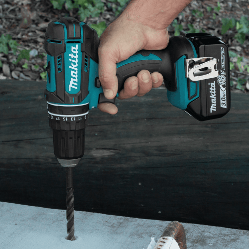 Picture 3 of the Makita XPH102.