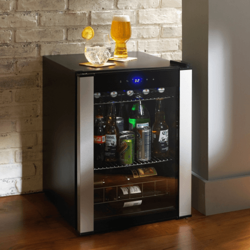 Picture 1 of the Wine Enthusiast Evolution Beverage Center.